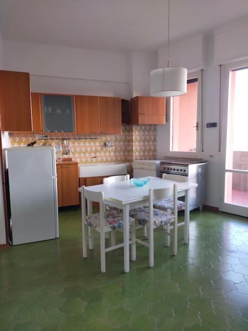 Casa Di Baia Apartment Pesaro Exterior foto